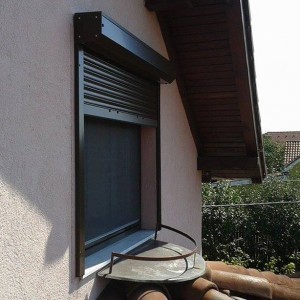 Rolete aplicate din aluminiu