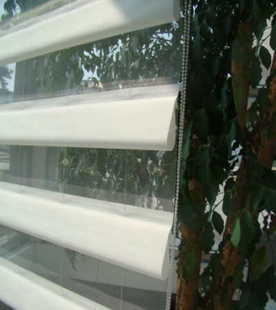 Roman shade tip perdea