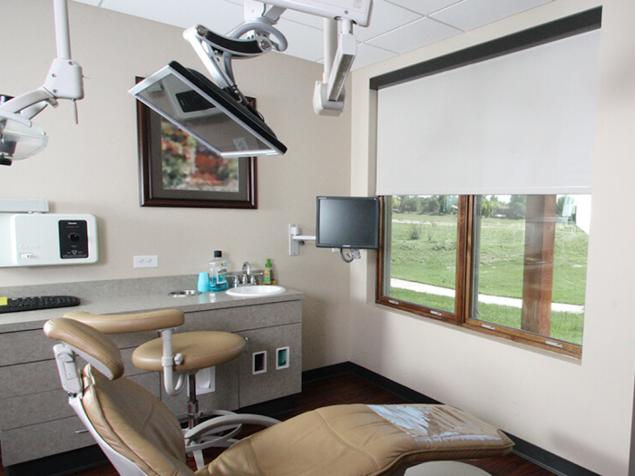 Cabinete medicale cu rulouri textile